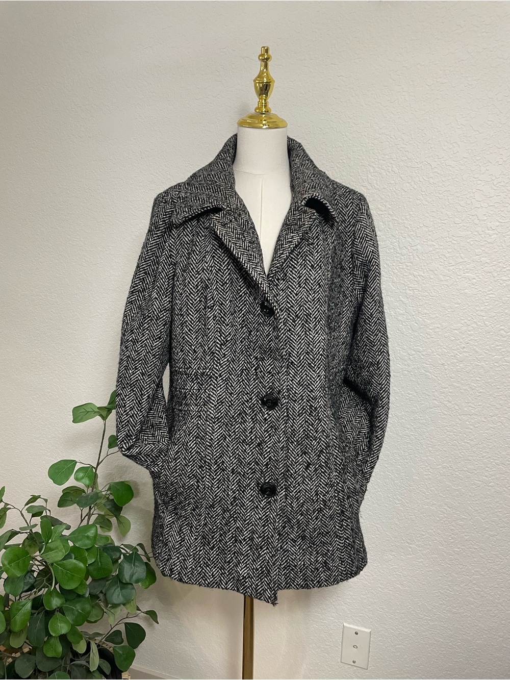 London Fog Women's Wool Blend Herringbone Pea Coat Jacket Size XL Black White